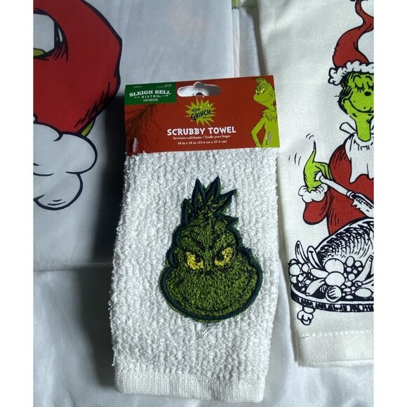 Grinch Tablecloth 84”x 60” Towel Scrubby 10”x 10”Kitchen Towel 19” X 25” Set - Picture 4 of 12